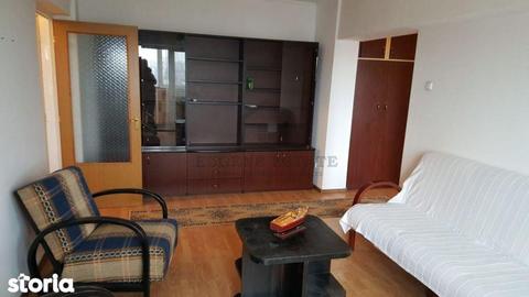 Apartament cu 3 camere in zona Lizeanu