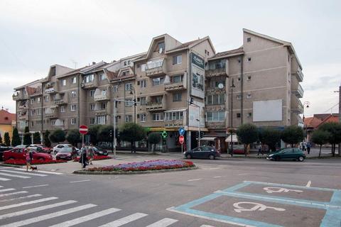 De vanzare apartament ultracentral 3 camere