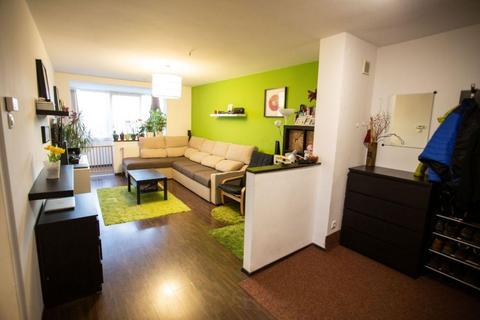 Vand apartament 3 camere central Sf. Gheorghe