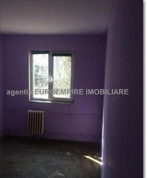 Apartament cu 2 camere ,zona Ciresica