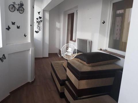 Apartament 3 camere de vanzare Pacurari