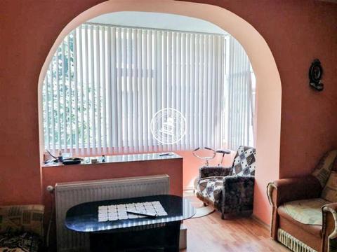 Apartament 3 camere de vanzare Copou