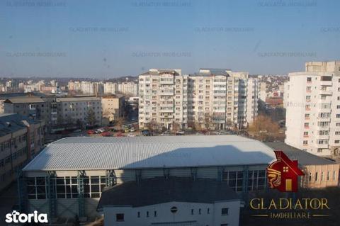 Apartament 4 camere, bloc la bulevard, Zimbru, deosebit