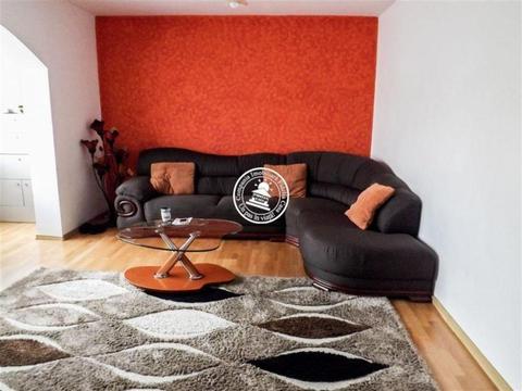 Apartament 4 camere de vanzare Podu Ros