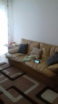 Inchiriez apartament