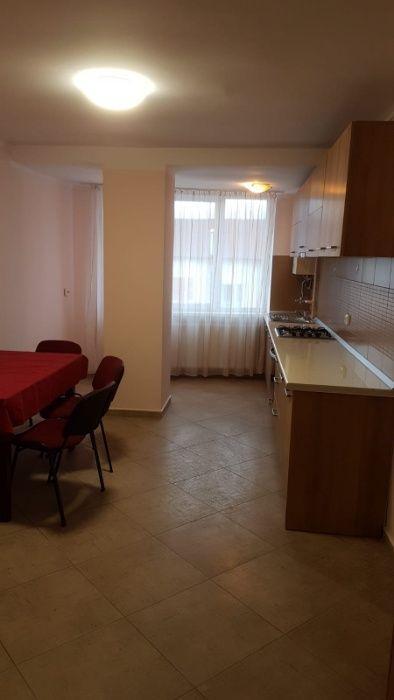 Inchiriez apartament 2 camere