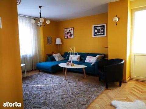 Apartament 4 Camere De Inchiriat , Zona Pandurilor