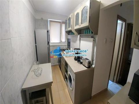 Inchiriez apartament cu 2 camere in Cornisa la 5 min de UMF