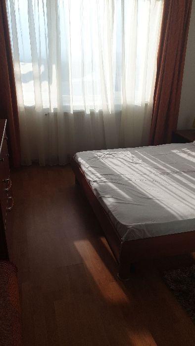 Închiriez apartament