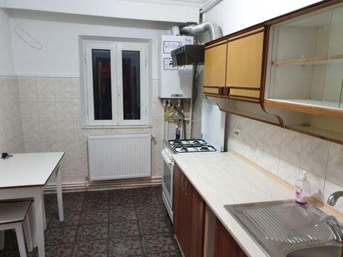 Inchiriez Apartament 3 Camere Longinescu