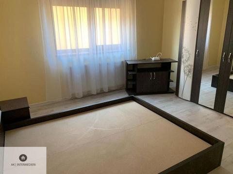 Inchiriez apartament 3 camere, Piata Spitalului, ID: 3750i