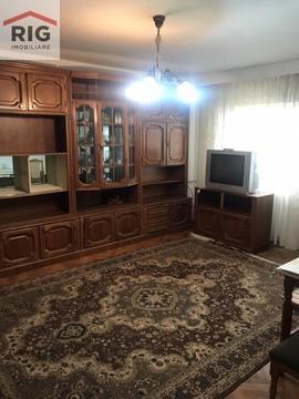 Apartament 3 camere de inchiriat in zona Intim