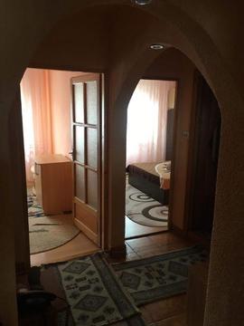 De închiriat apartament cu 3 camere