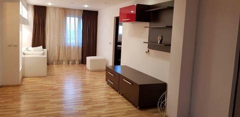 Dau in chirie apartament cu 3 camere