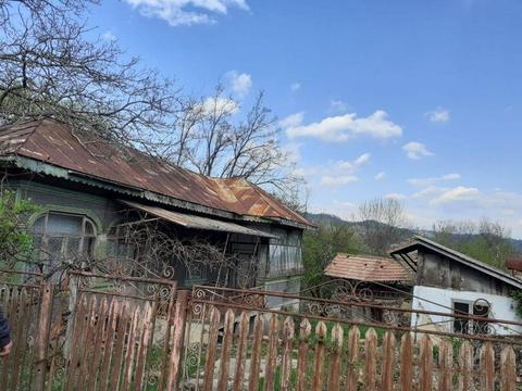 Casa + teren + padure, zona foarte linistita