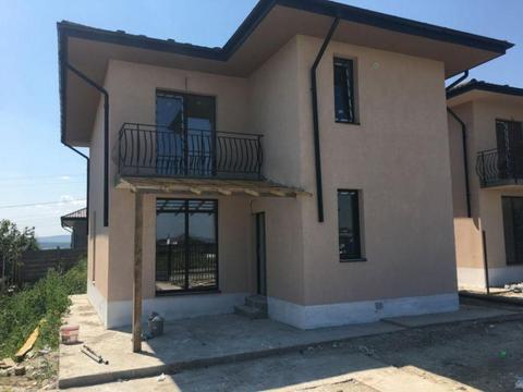 Casa 4 camere, 110 mp utili, Valea Adanca - Miroslava