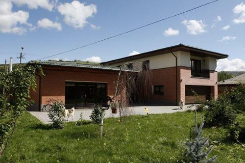 Casa de vanzare