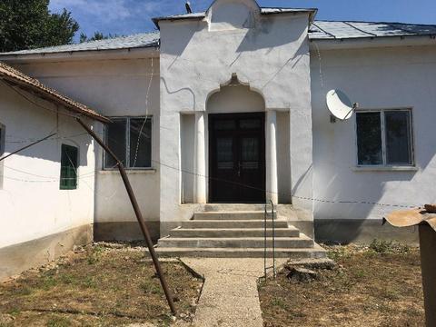 Casa si teren intravilan in comuna  Veche județ