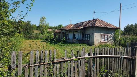 Casa Teren Curte la tara 2200 mp la 90 km de bucuresti