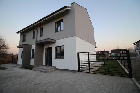 De Vanzare Casa tip Duplex