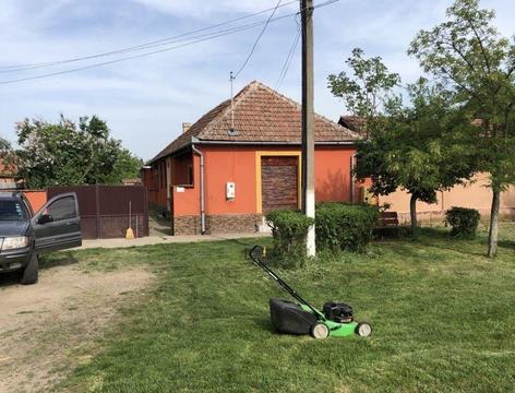 Vând/ Schimb Casa in Comuna Zadareni doar cu casa sau apartament