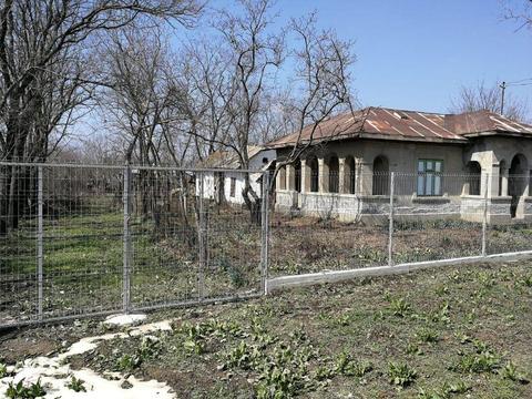 Casa din caramida cu teren de 2500 mp sat Nicolae Balcescu