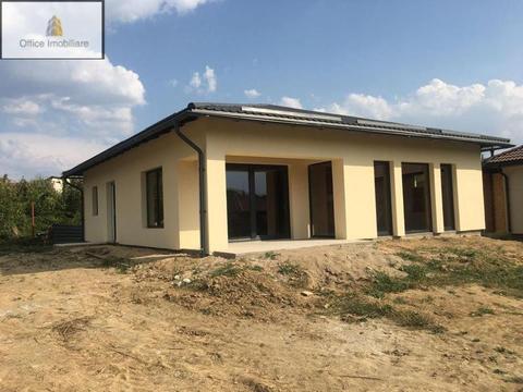 Tauti Magheraus casa pe un nivel cu 5 ari teren