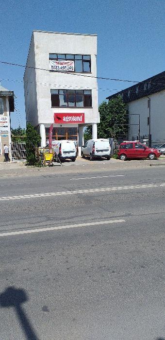 Spatiu comercial în Clădire Nouă