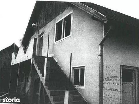 Spațiu comercial de 425 mp