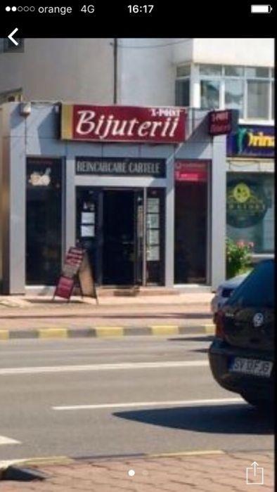 Spațiu - Areni in stație 33 metri pătrați