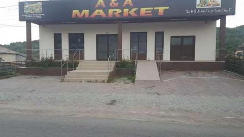 Spațiu comercial