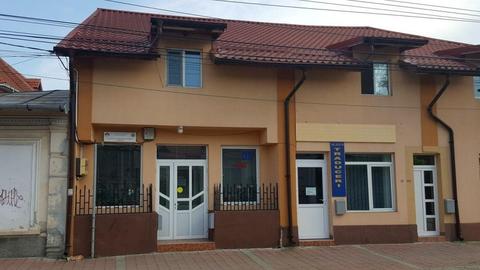 Imobil, casă lângă Primăria Târgovişte