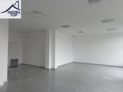 De inchiriat spatiu comercial/ depozit pret 520 eur