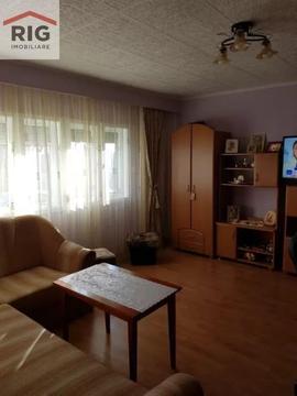 Apartament 3 camere de vanzare in zona Micalaca 500