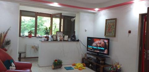 Vand apartament Craiovei