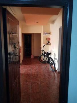 Vand apartament 3 camere Fratii Golesti, S =96 mp