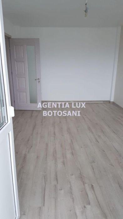 Apartament cu 1 camera zona Primaverii, etaj intermediar