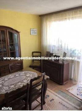 Apartament 4 camere, zona Liceului Mihai Eminescu