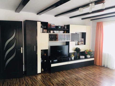 Vand apartament 2 camere Bolnoc