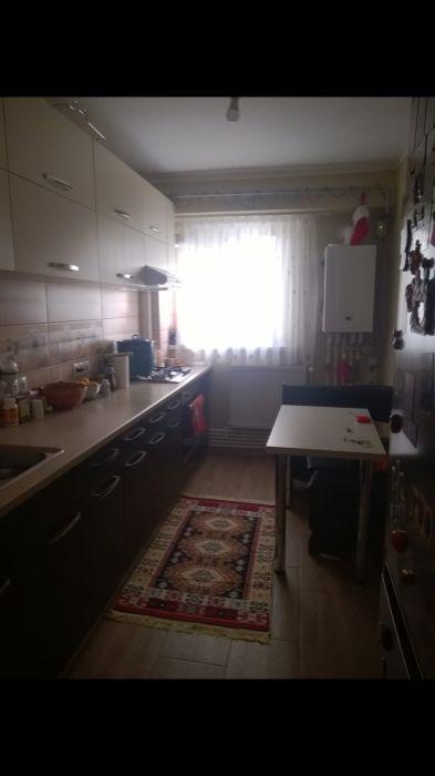 Vand apartament 4 camere