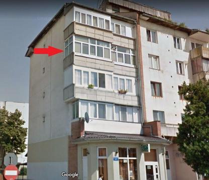 Vand apartament cu 3 camere ultracentral