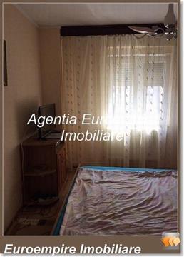 Apartament 4 camere de vanzare in  zona Anda