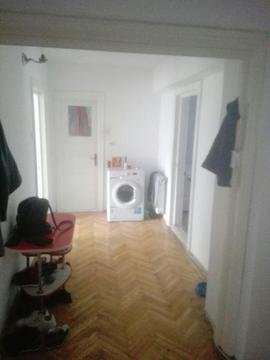 Apartament 3 camere, boxa intabulata