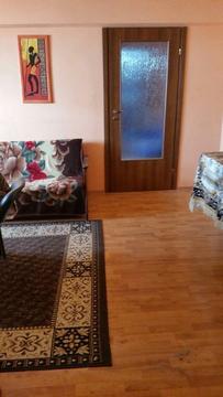 Închiriez apartament cu 3 camere în Bacău zonă centrală