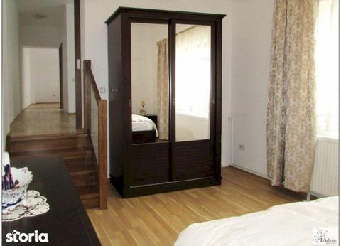 Apartement trei camere utilat si mobilat in Piata Unirii