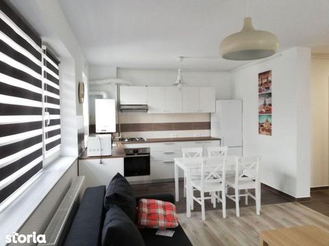 Apartament cu 2 camere de închiriat în zona Tractorul