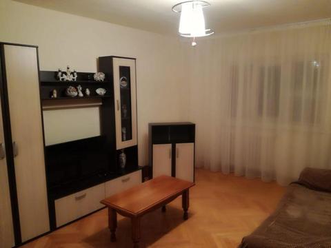 Închiriez apartament 3 camere Rovine, centrala termica nouă, etaj 2