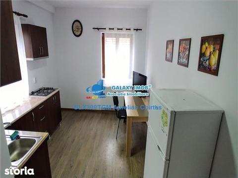 Inchiriez apartament cu 2 camere la 30 metri de Liceul Papiu