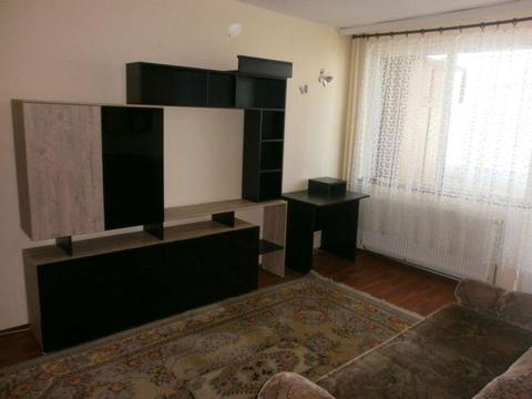 INCHIRIEZ apartament 2 camere decomandat,zona Ciresica