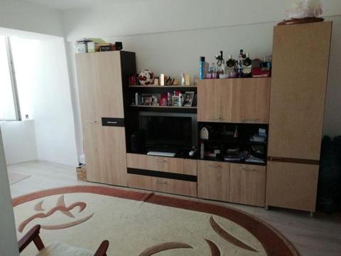 Inchiriez apartament cu o camera confort 1